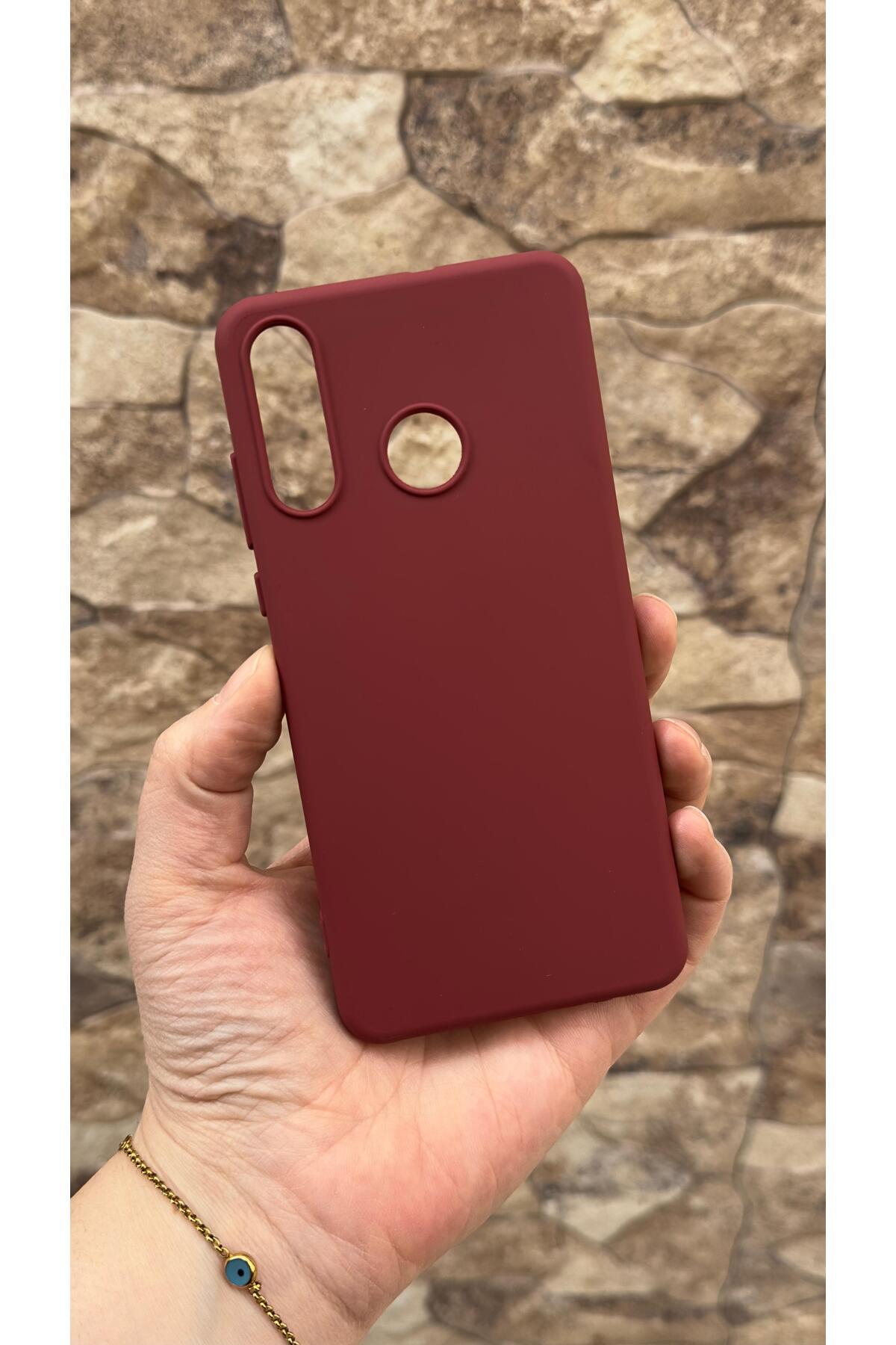 Huawei P30 Lite Uyumlu Beyaz Fiyonk Desenli Silikon Darbe Emici Klasik Korumalı Rubber Kılıf