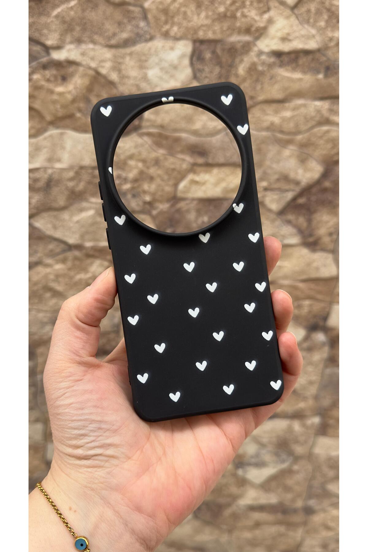 Mİ 15 Ultra Uyumlu Mini Beyaz Kalp Desenli Silikon Darbe Emici Klasik Korumalı Rubber Kılıf