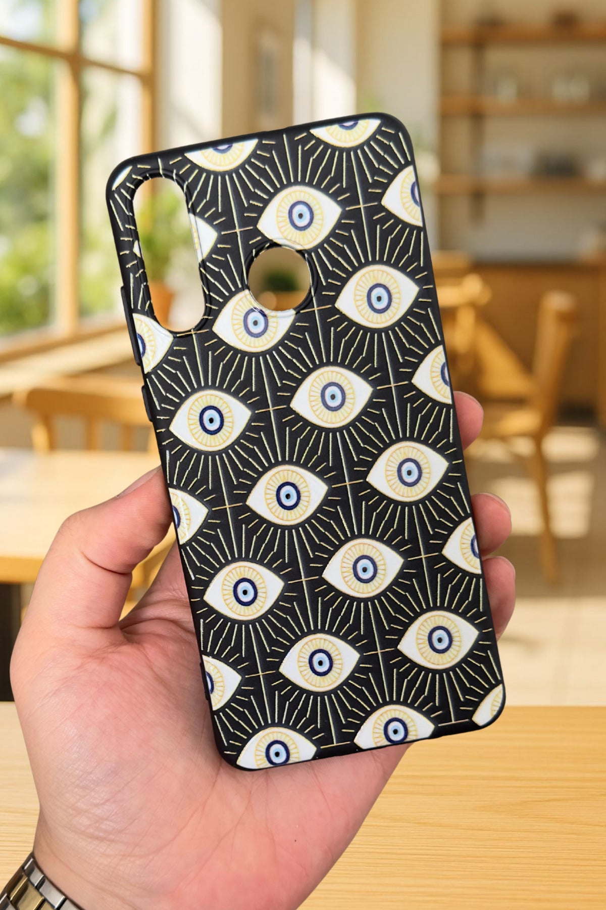 Huawei P30 Lite Uyumlu Evıl Eye Desenli Silikon Darbe Emici Klasik Korumalı Rubber Kılıf