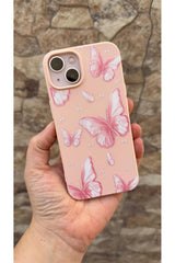 iPhone 13 Uyumlu Pembe Kelebek Desenli Silikon Darbe Emici Klasik Korumalı Rubber Kılıf