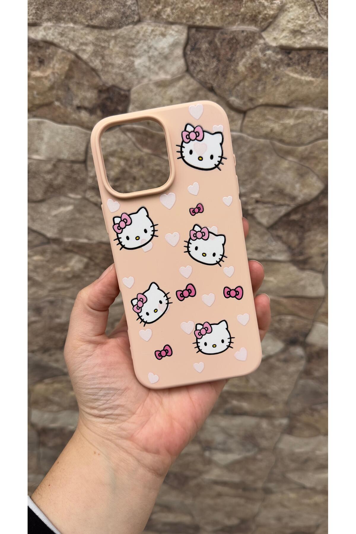 iPhone 16 Pro Max Uyumlu Hello Kity Silikon Darbe Emici Klasik Korumalı Rubber Kılıf