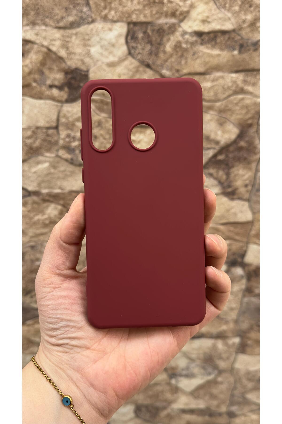 Huawei P30 Lite Uyumlu Beyaz Fiyonk Desenli Silikon Darbe Emici Klasik Korumalı Rubber Kılıf
