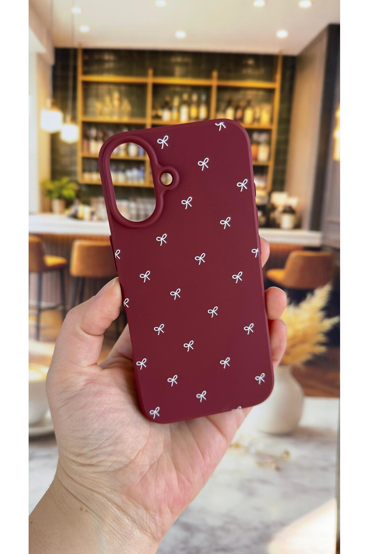 iPhone 16 Plus Uyumlu Beyaz Fiyonk Desenli Silikon Darbe Emici Klasik Korumalı Rubber Kılıf