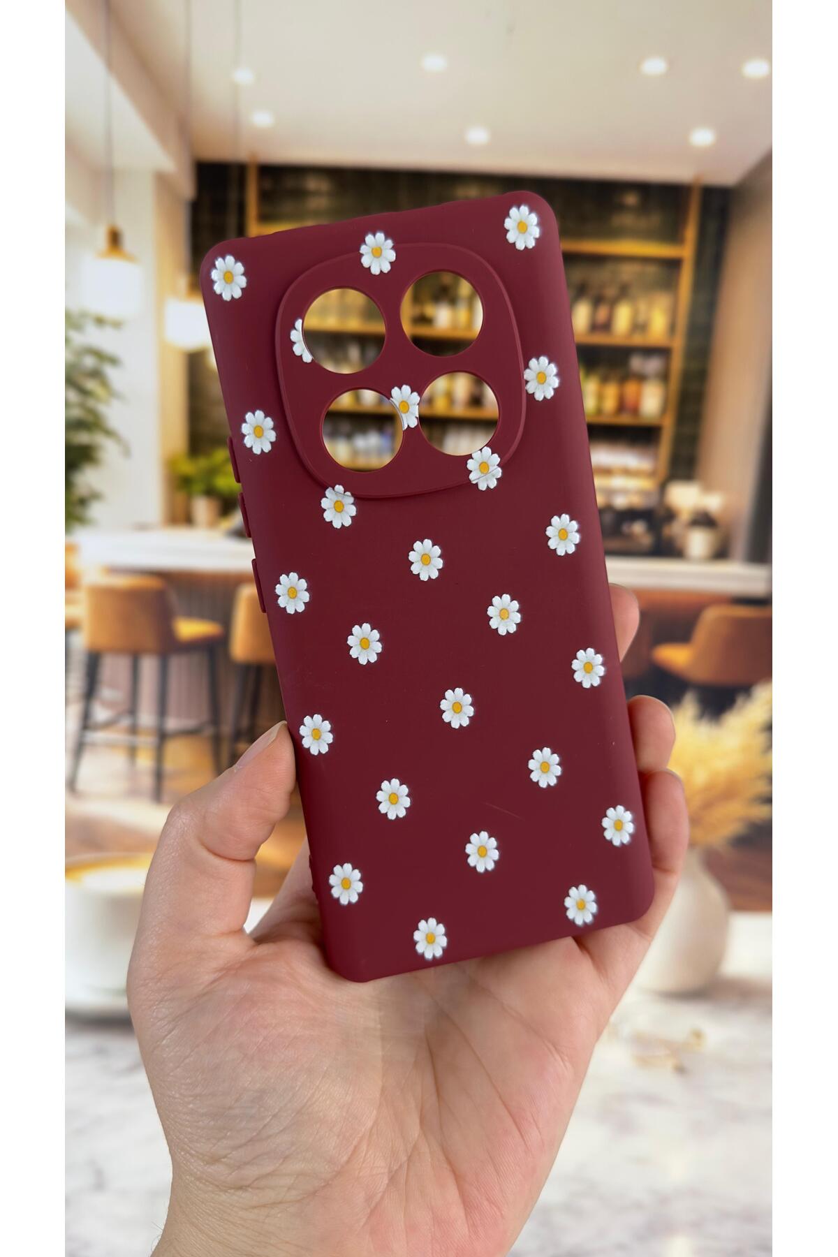 Redmi Note 14 Pro 4G Uyumlu Beyaz Papatya Desenli Silikon Darbe Emici Klasik Korumalı Rubber Kılıf