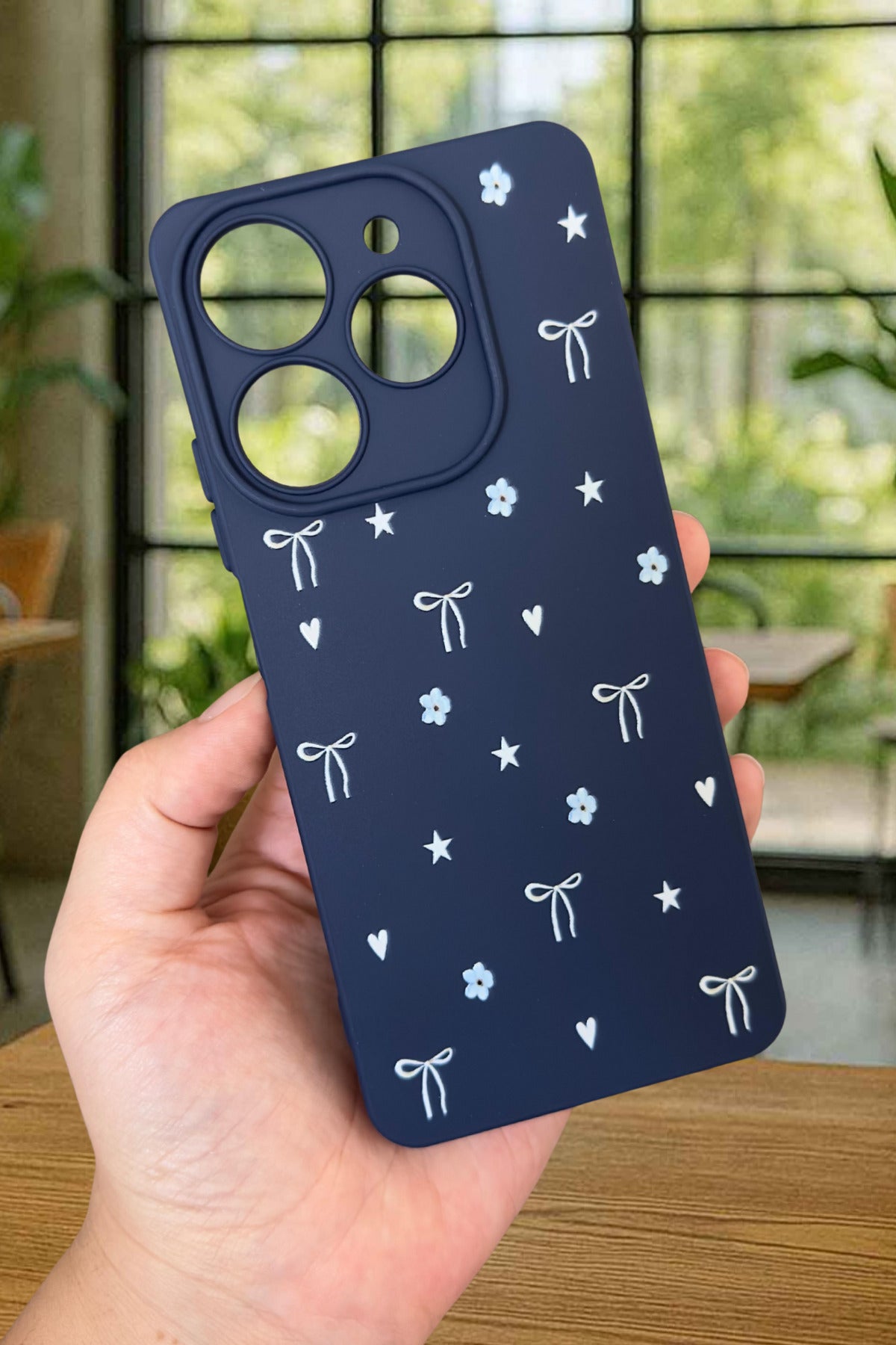 Tecno Spark 10 PRO Uyumlu Mini Fiyonk Desenli Silikon Darbe Emici Klasik Korumalı Rubber Kılıf