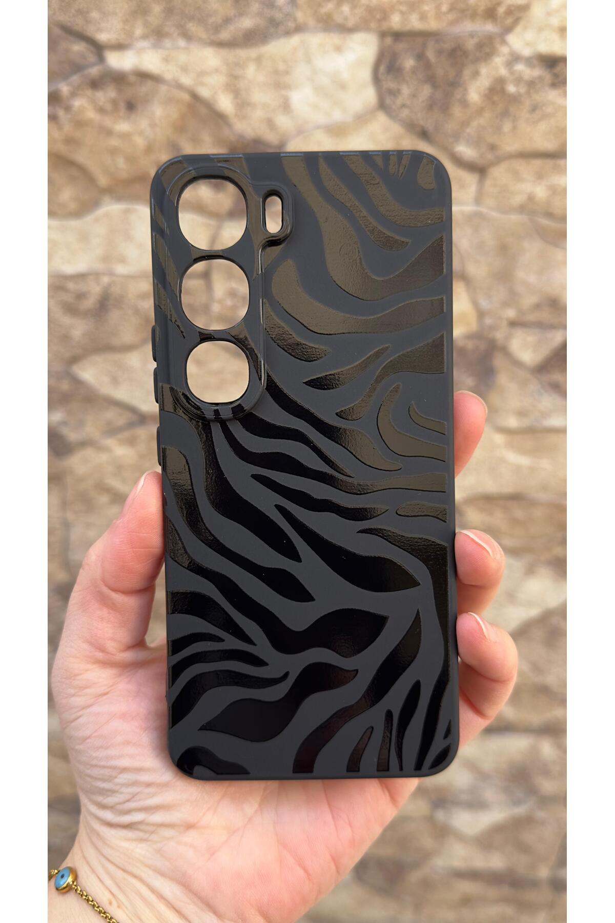 Vivo V40 Lite 5G Uyumlu Zebra Desenli Silikon Darbe Emici Klasik Korumalı Rubber Kılıf
