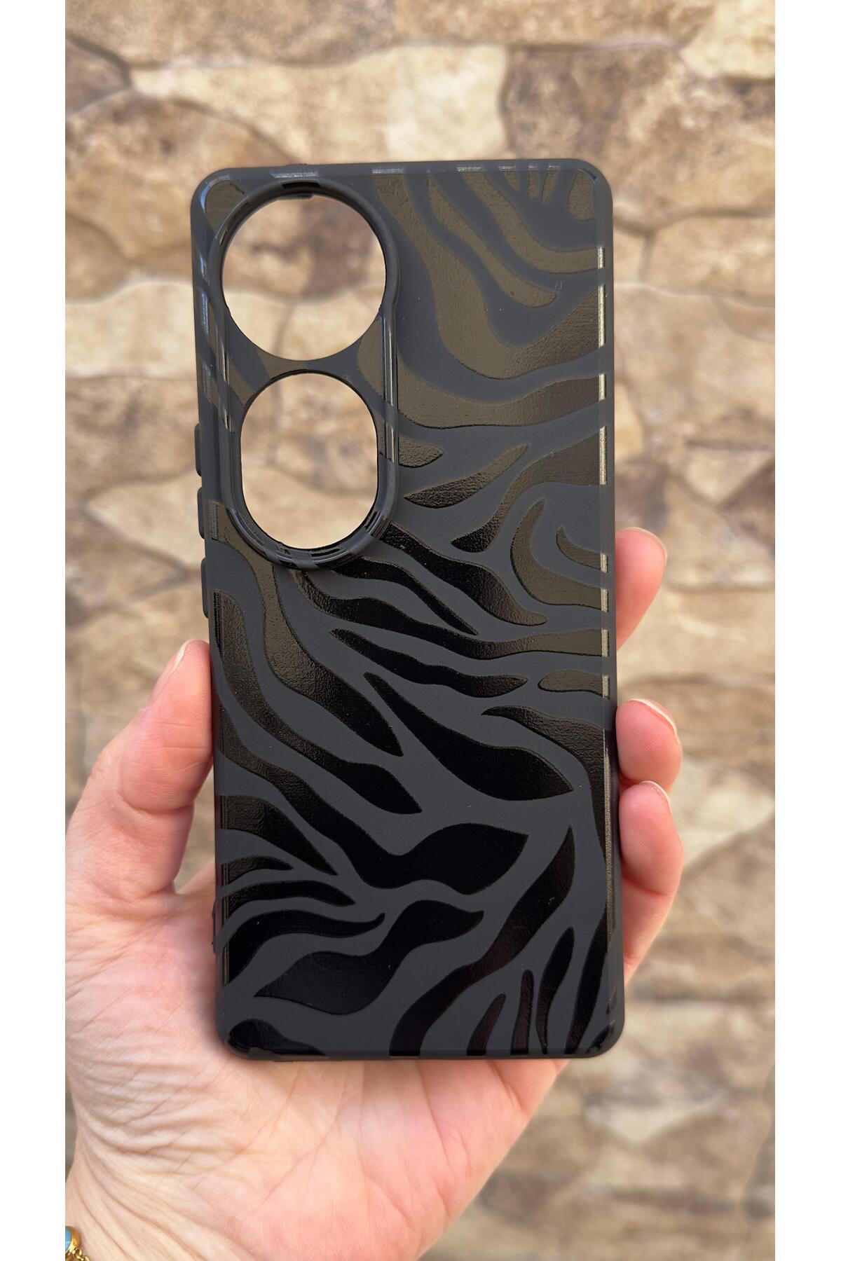 Vivo V40 5G Uyumlu Zebra Desenli Silikon Darbe Emici Klasik Korumalı Rubber Kılıf