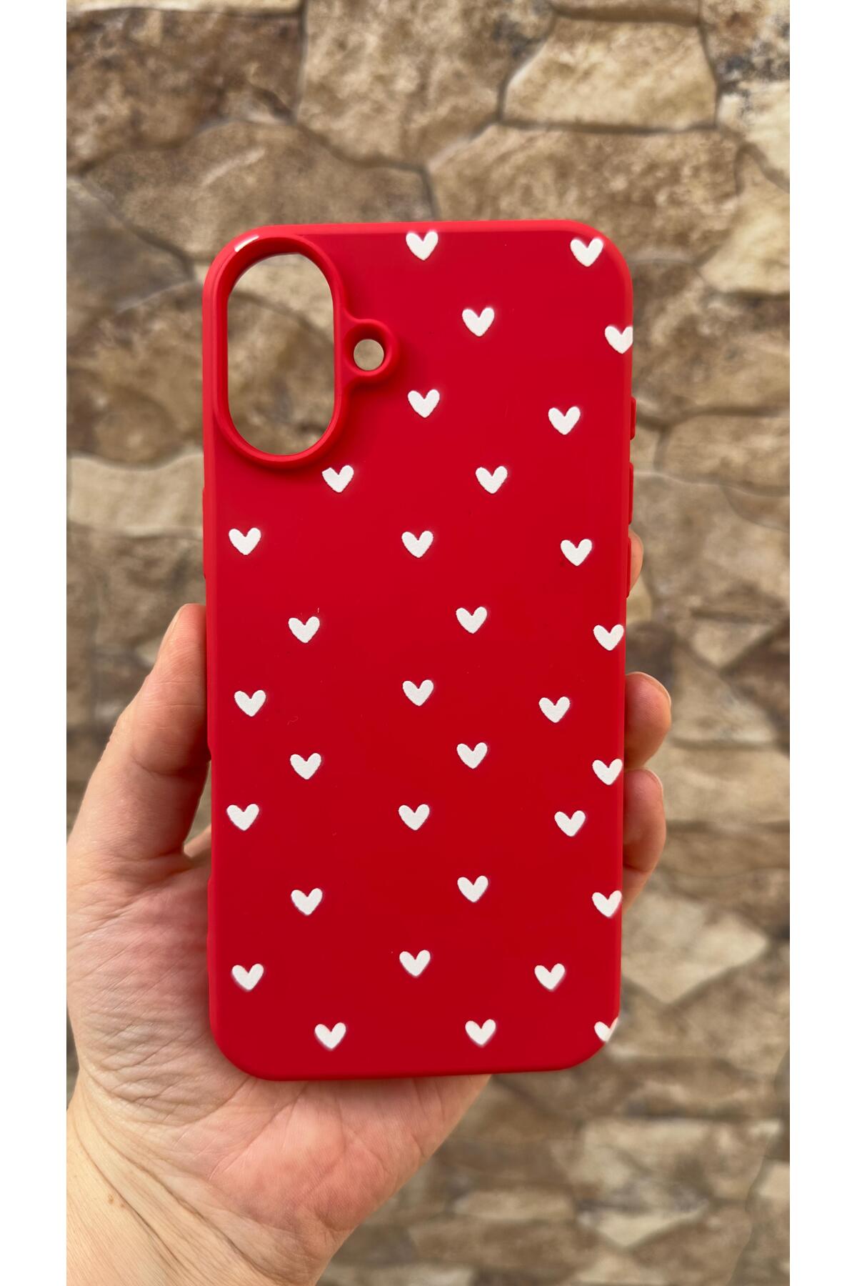 iPhone 16 Uyumlu Mini Beyaz Kalp Desenli Silikon Darbe Emici Klasik Korumalı Rubber Kılıf