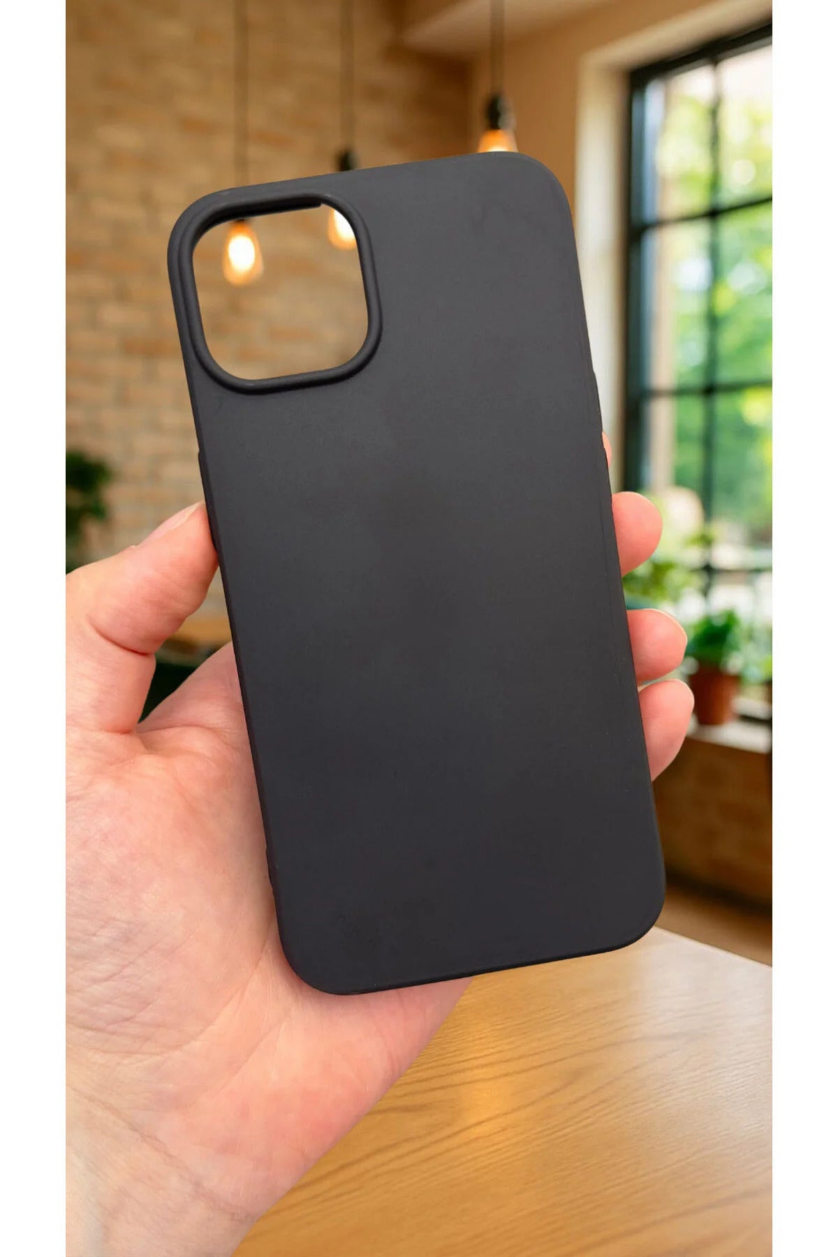 iPhone 15 Uyumlu Silikon Darbe Emici Korumalı Klasik Rubber Kılıf