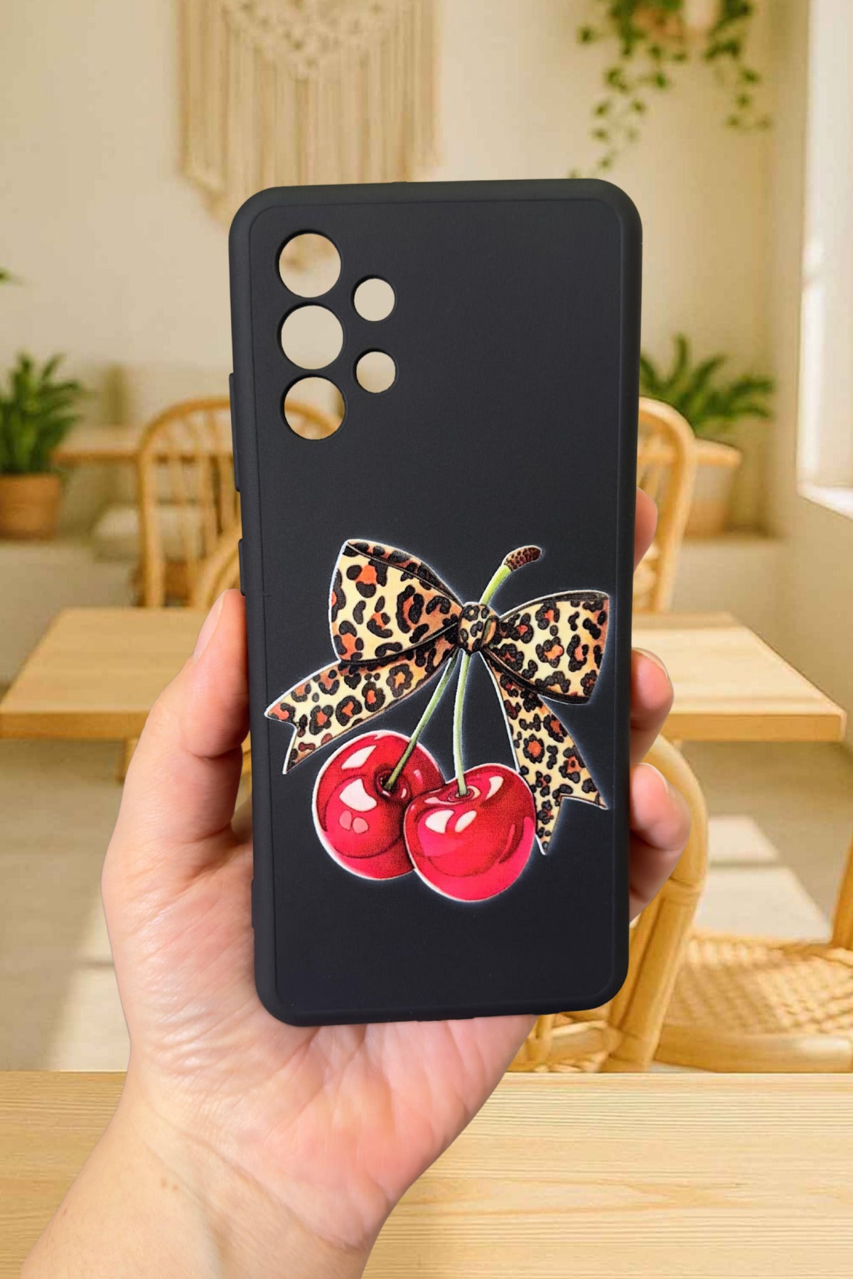 Samsung Galaxy A32 Kiraz Leopar Fiyonk Desenli Silikon Darbe Emici Klasik Korumalı Rubber Kılıf