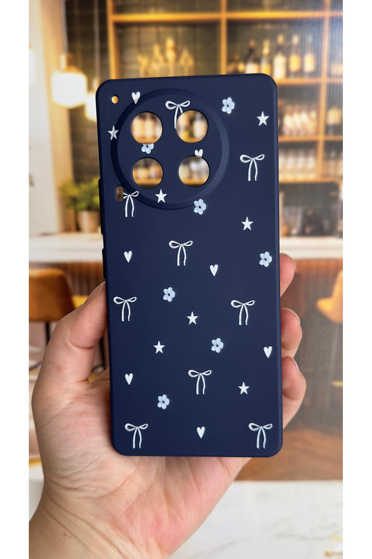 Tecno Camon 30 Uyumlu Mini Fiyonk Desenli Silikon Darbe Emici Klasik Korumalı Rubber Kılıf