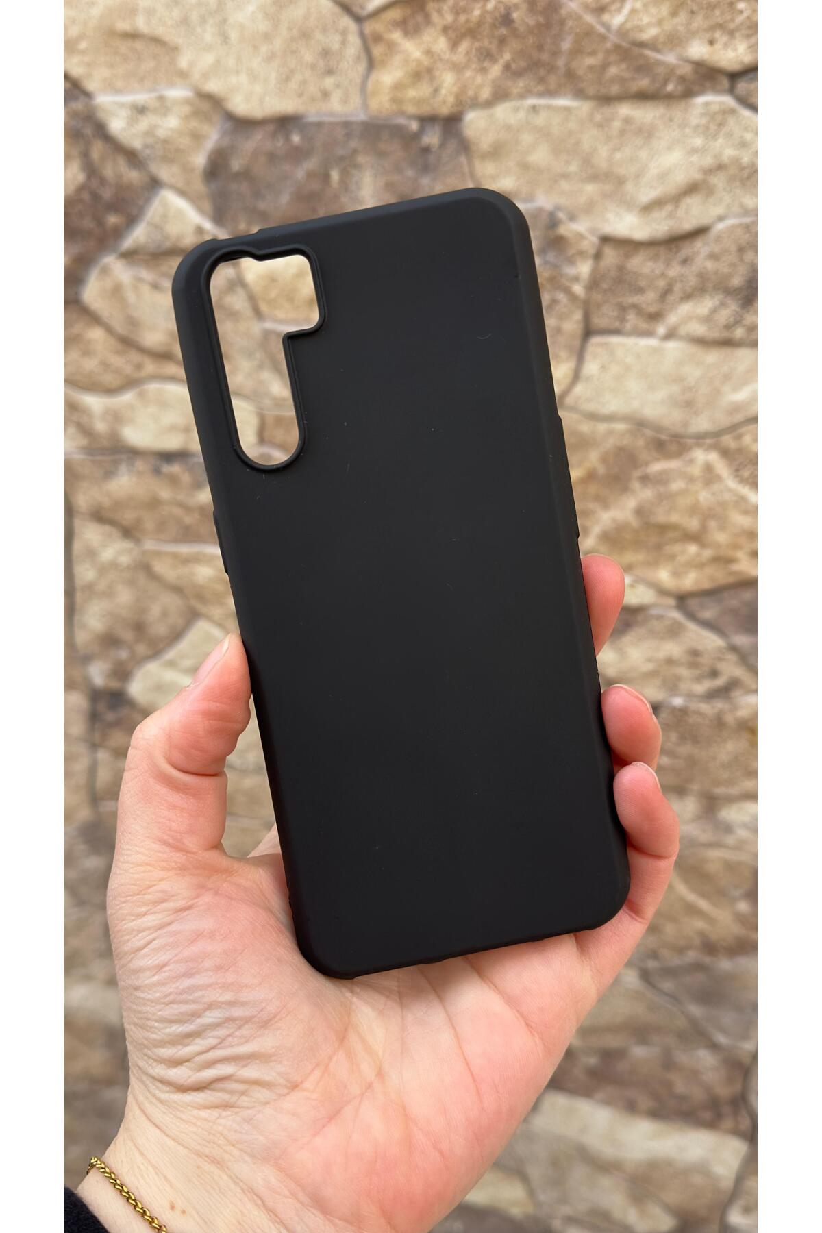 Oppo A91 Uyumlu Silikon Darbe Emici Klasik Korumalı Rubber Kılıf