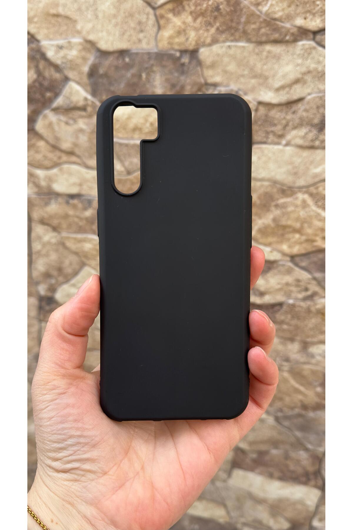 Oppo A91 Uyumlu Silikon Darbe Emici Klasik Korumalı Rubber Kılıf