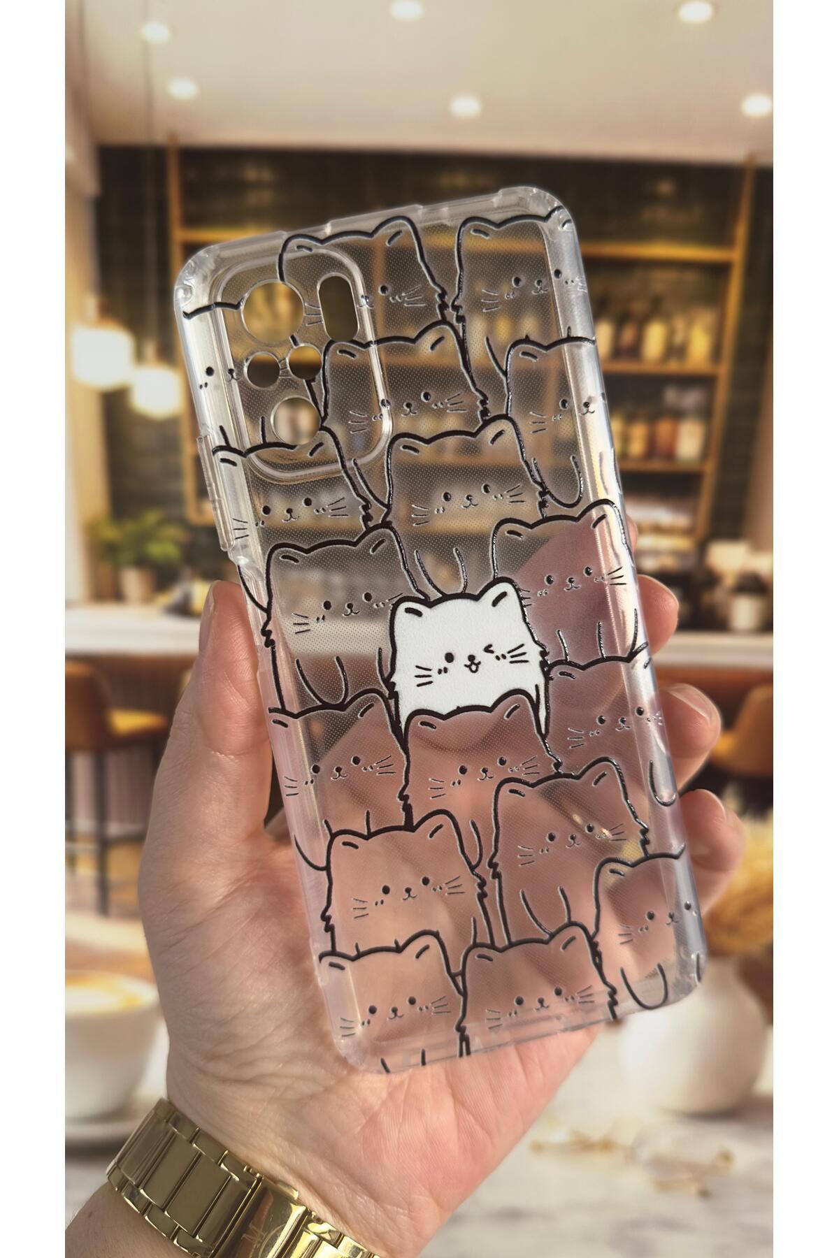 Redmi Note 10 Uyumlu Manycat Desenli Şeffaf Darbe Emici Kamera Korumalı Clear Kılıf