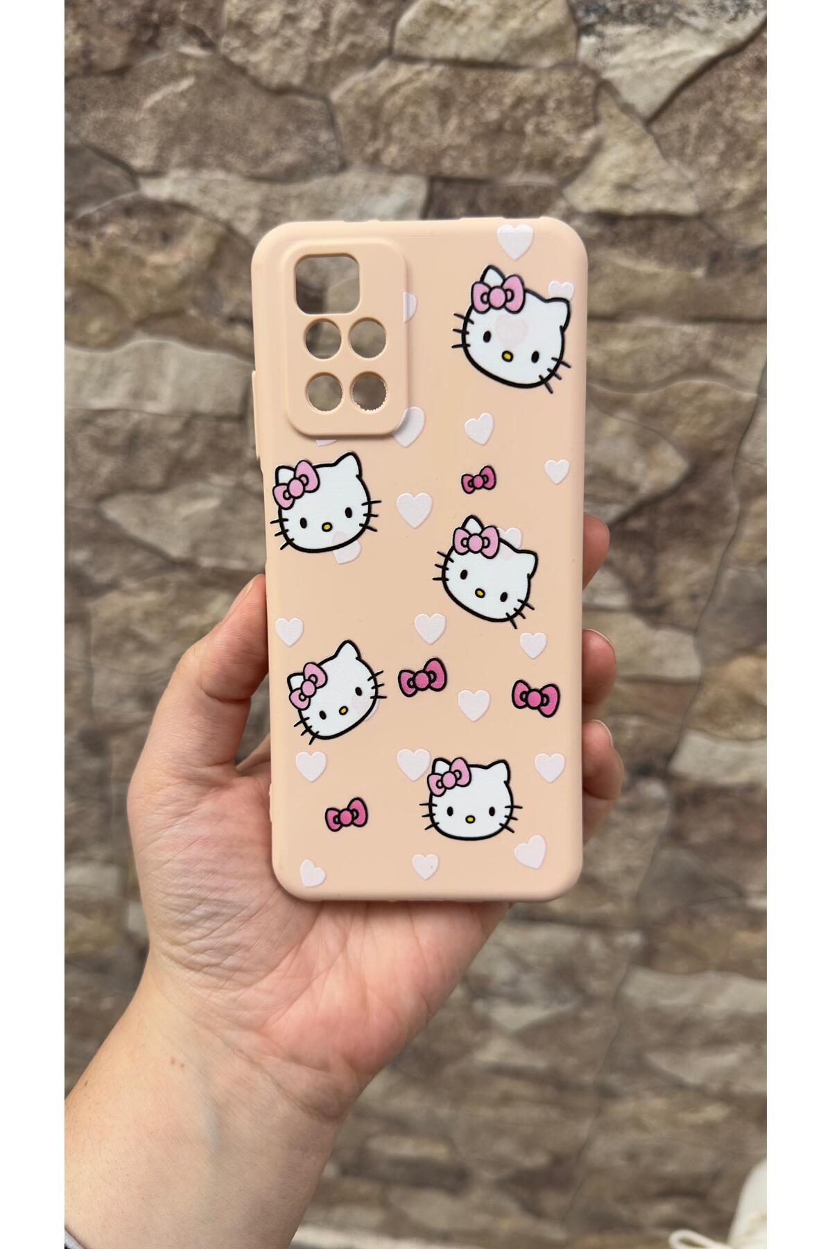 Xiaomi Redmi 10 2022 Uyumlu Hello Kity Silikon Darbe Emici Klasik Korumalı Rubber Kılıf