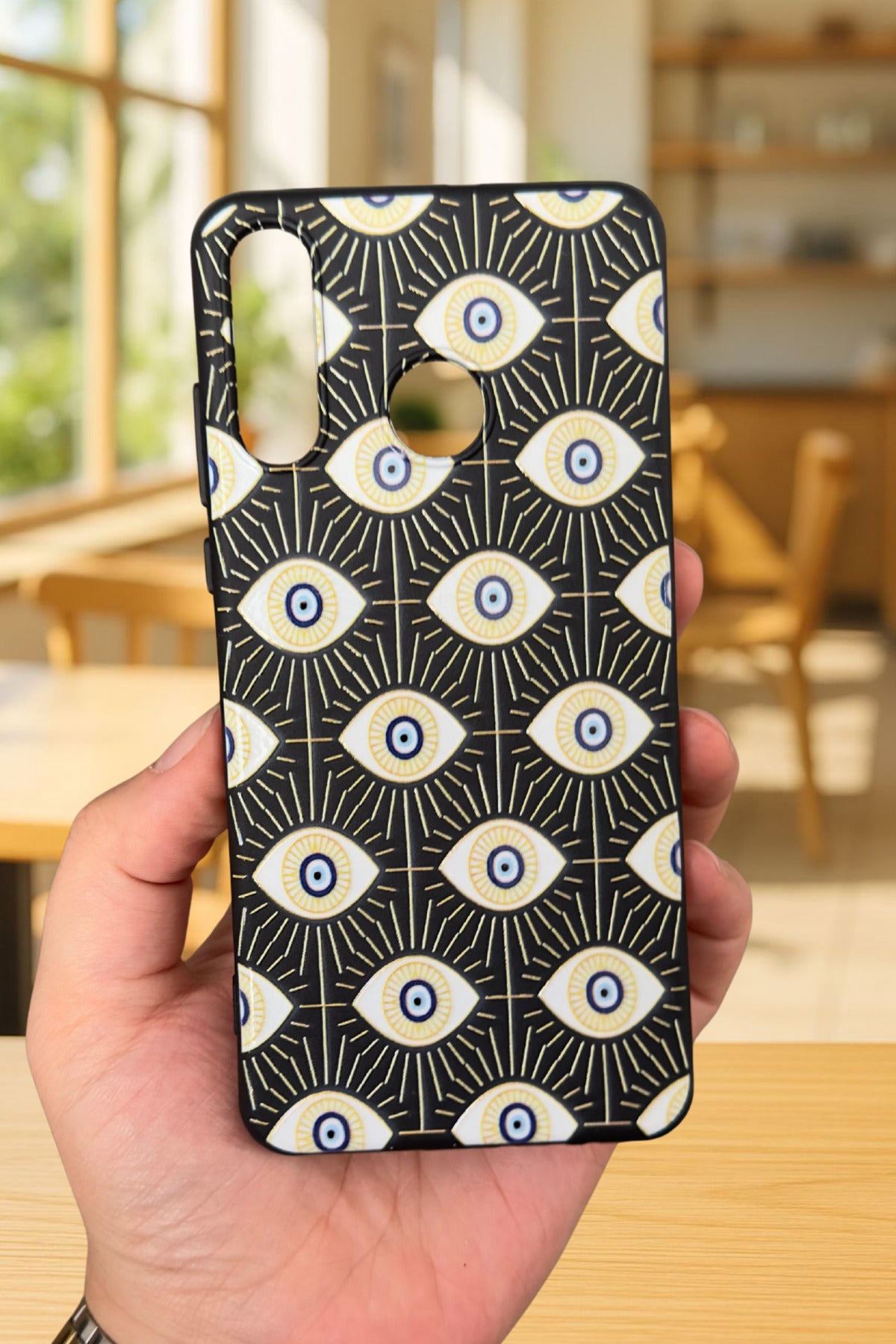 Huawei P30 Lite Uyumlu Evıl Eye Desenli Silikon Darbe Emici Klasik Korumalı Rubber Kılıf