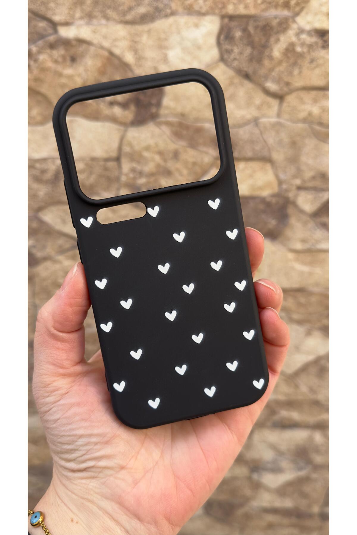 MI 17 Pro Uyumlu Mini Beyaz Kalp Desenli Silikon Darbe Emici Klasik Korumalı Rubber Kılıf