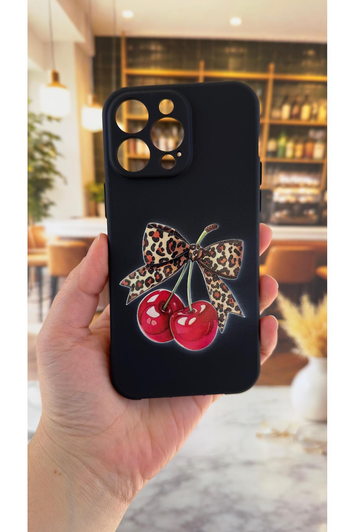 iPhone 13 Pro Max Uyumlu Kiraz Fiyonk Leopar Desenli Silikon Darbe Emici Korumalı Rubber Kılıf
