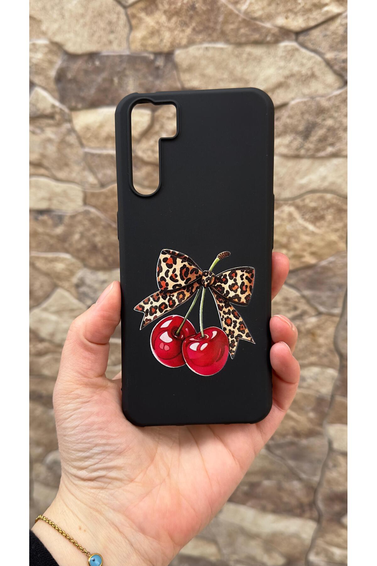 Oppo A91 Uyumlu Kiraz Fiyonk Leopar Desenli Silikon Darbe Emici Klasik Korumalı Rubber Kılıf