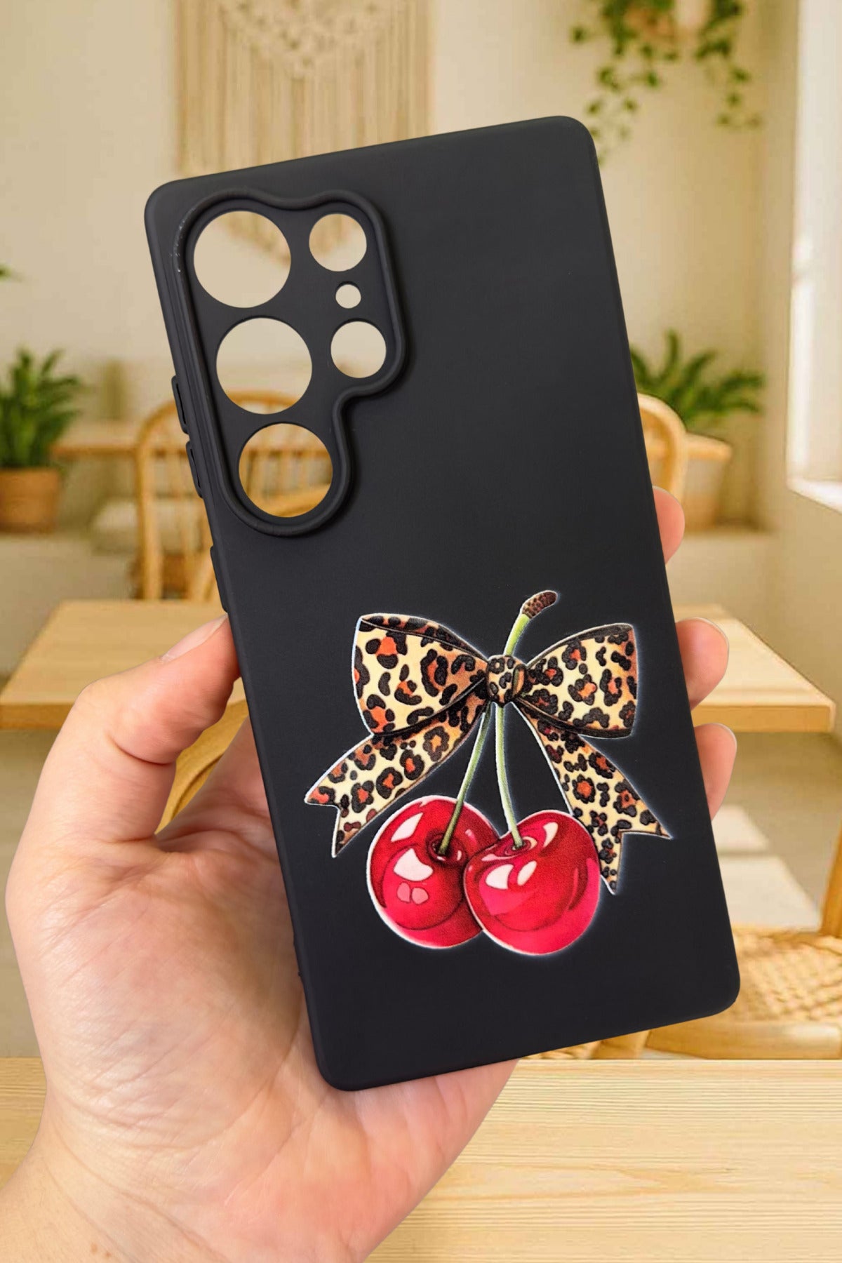 Samsung Galaxy S25 Ultra Uyumlu Kiraz Leopar Fiyonk Desenli Silikon Darbe Emici Rubber Kılıf