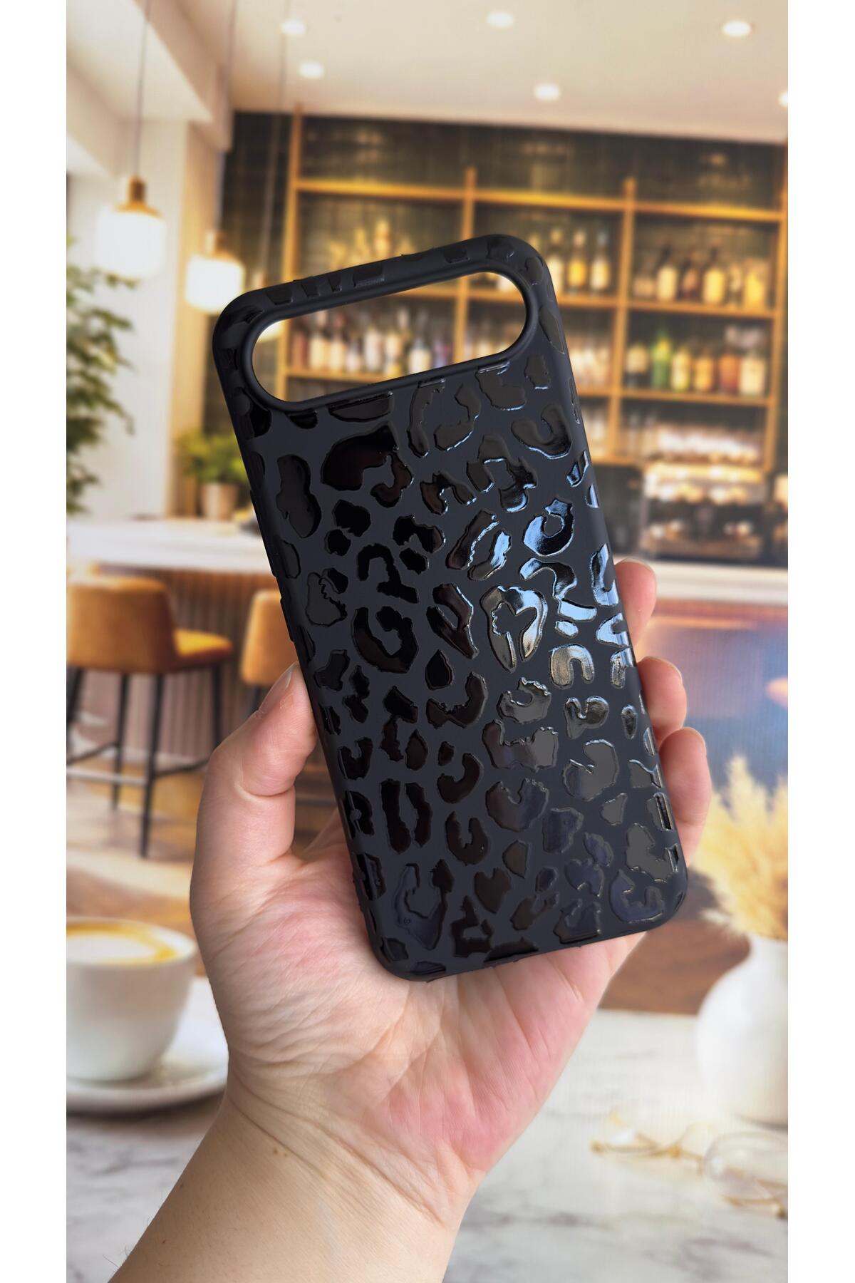 Tecno Spark Slim 5G Uyumlu Leopar Desenli Silikon Darbe Emici Klasik Korumalı Rubber Kılıf