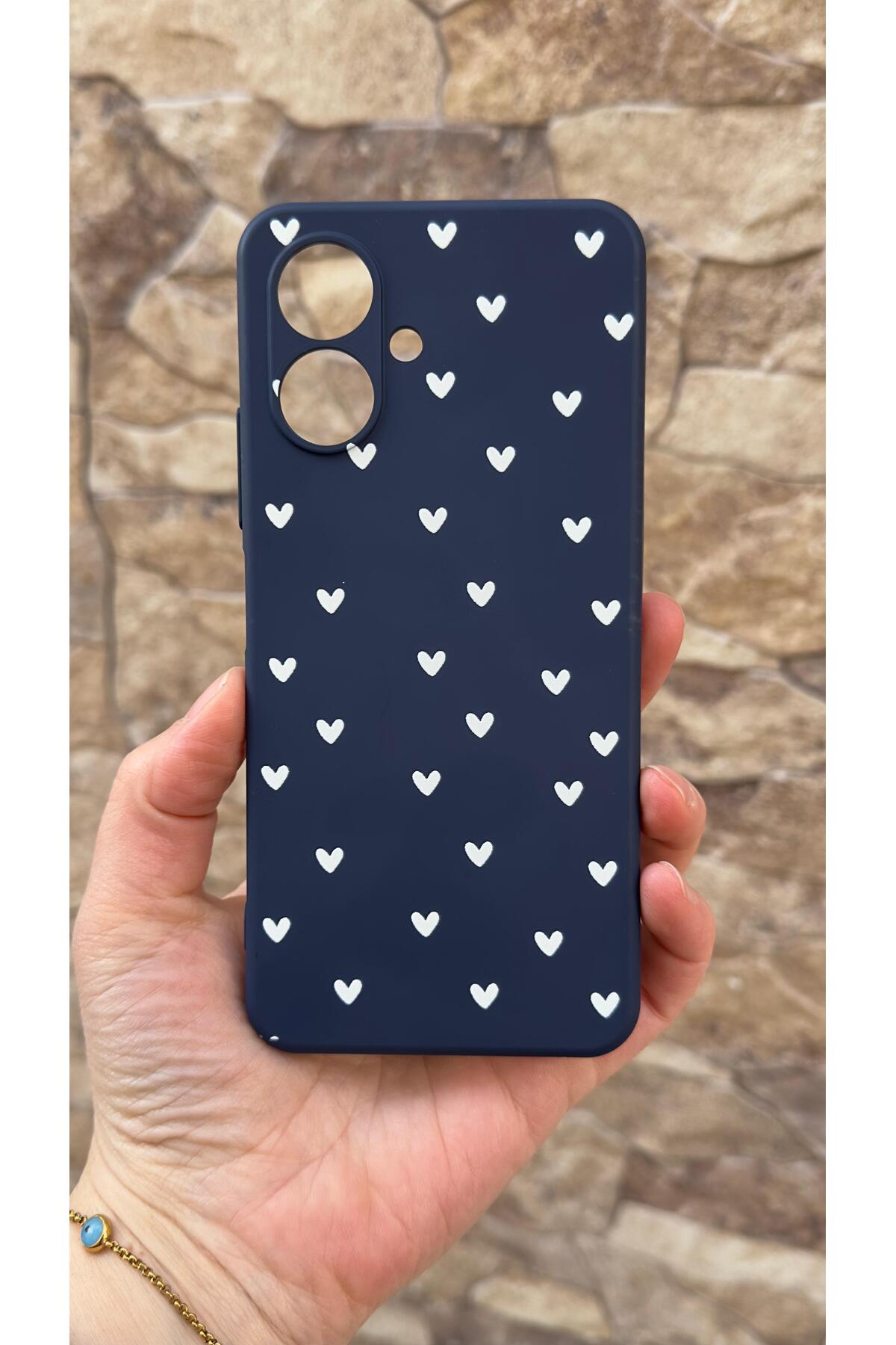 Tecno Spark Go2 Uyumlu Mini Beyaz Kalp Desenli Silikon Darbe Emici Klasik Korumalı Rubber Kılıf