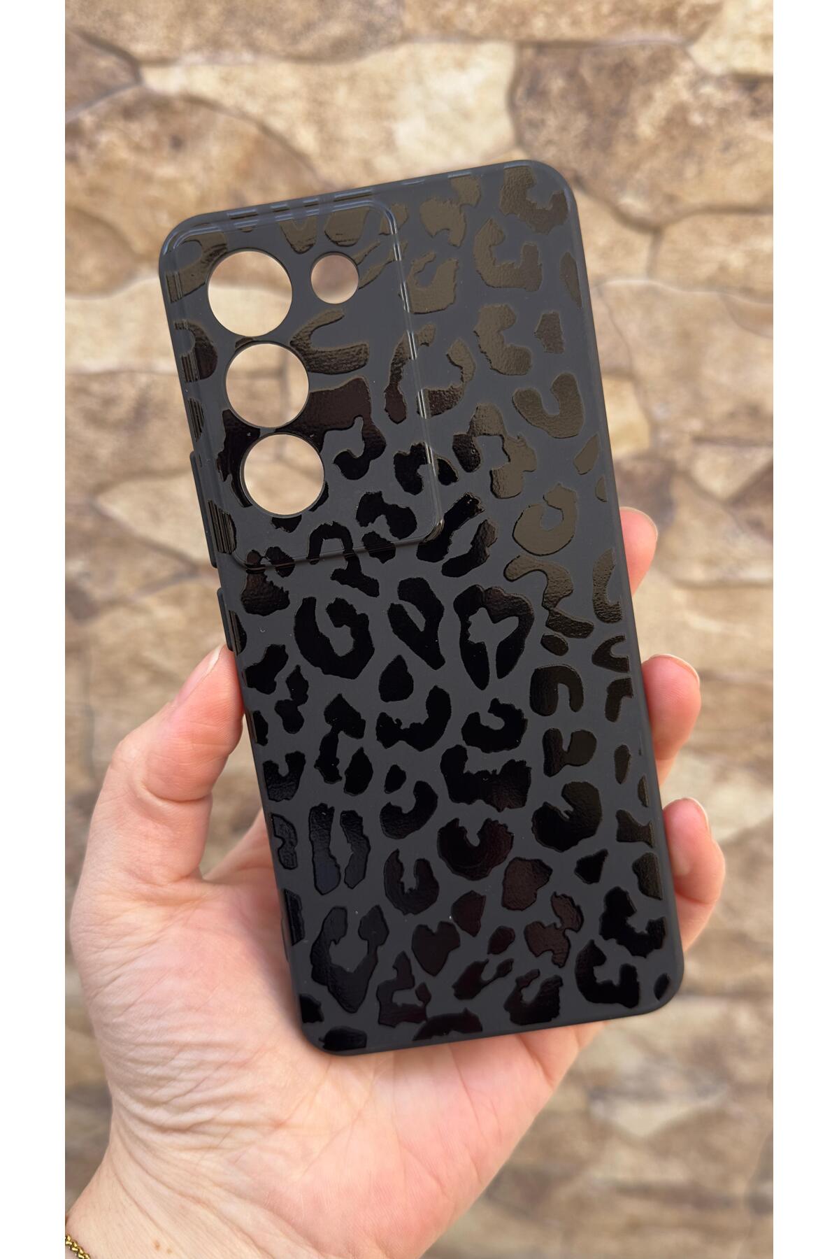 Vivo V30 Lite Uyumlu Leopar Desenli Silikon Darbe Emici Klasik Korumalı Rubber Kılıf