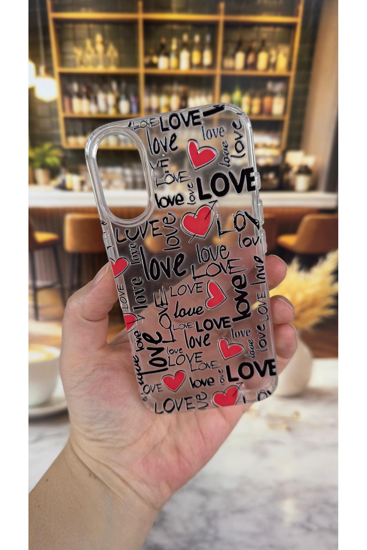 Iphone 16 Plus Uyumlu Love Yazı Desenli Şeffaf Darbe Emici Kamera Korumalı Clear Kılıf