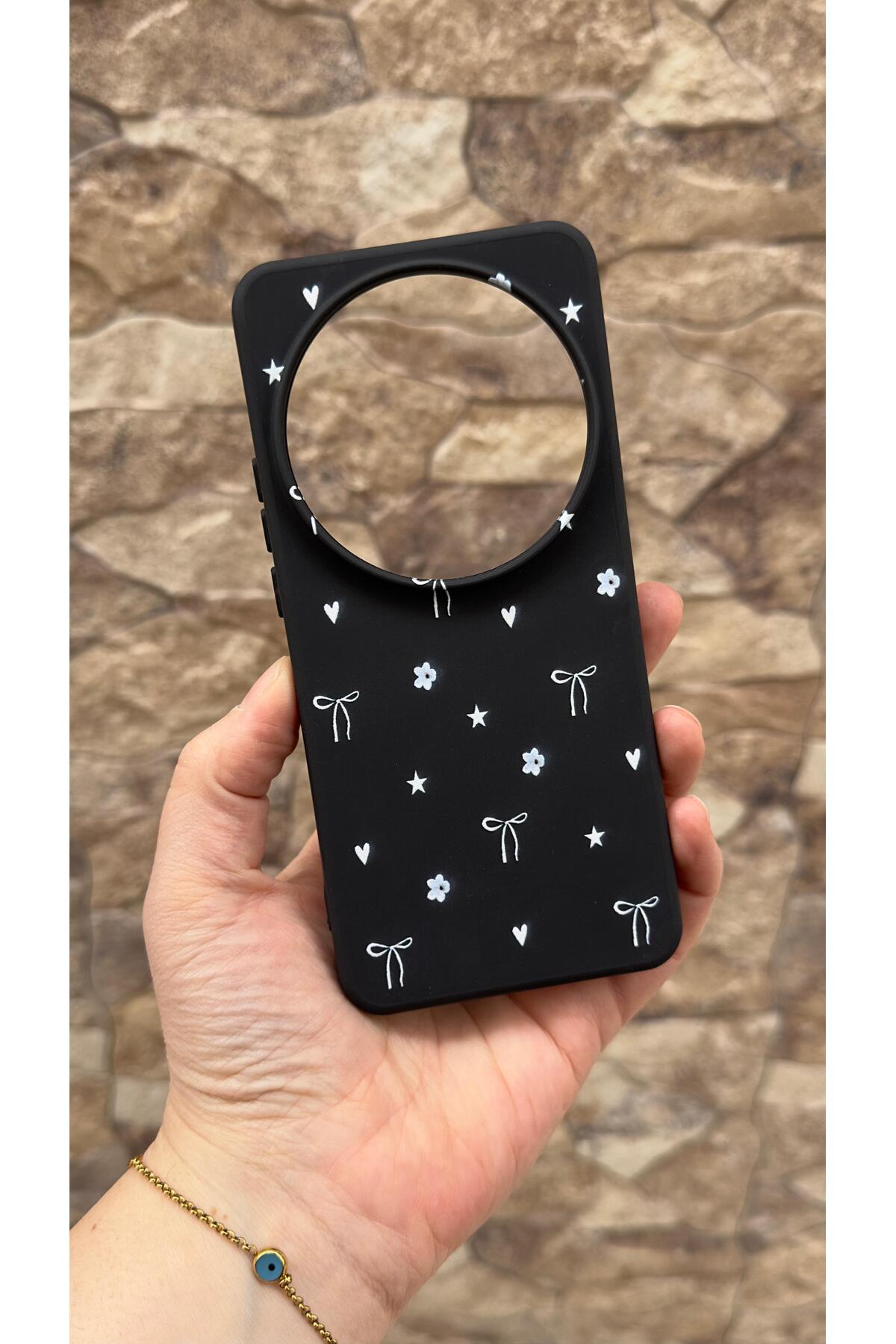 Mİ 15 Ultra Uyumlu Mini Fiyonk Desenli Silikon Darbe Emici Klasik Korumalı Rubber Kılıf