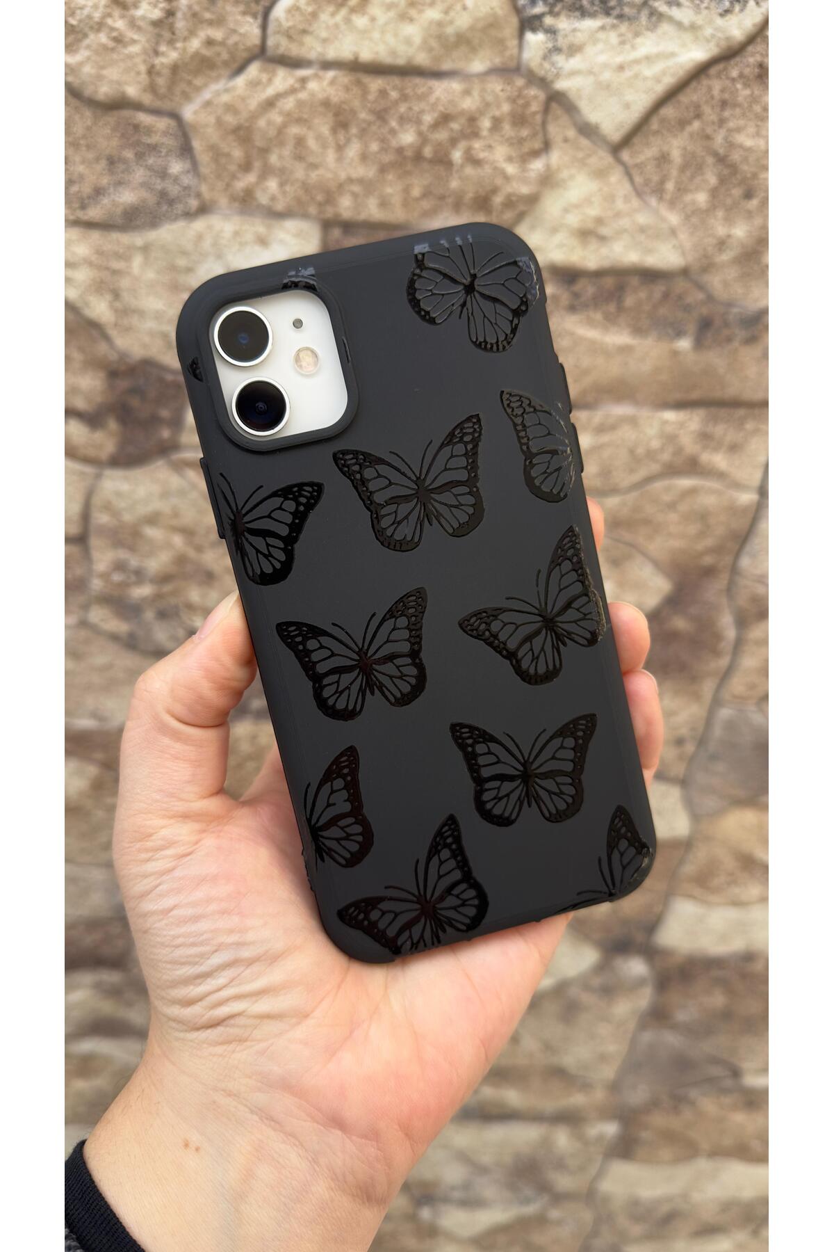 İphone 11 Uyumlu Siyah Kelebek Desenli Silikon Darbe Emici Klasik Korumalı Rubber Kılıf
