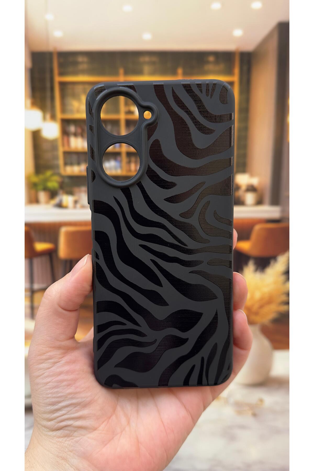 VİVO Y18 Uyumlu Zebra Desenli Silikon Darbe Emici Klasik Korumalı Rubber Kılıf