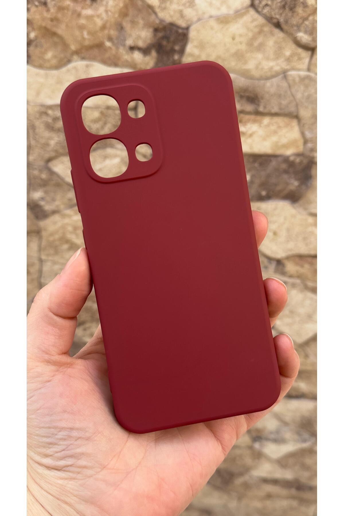 Oppo A6 Pro Uyumlu Silikon Darbe Emici Klasik Korumalı Rubber Kılıf