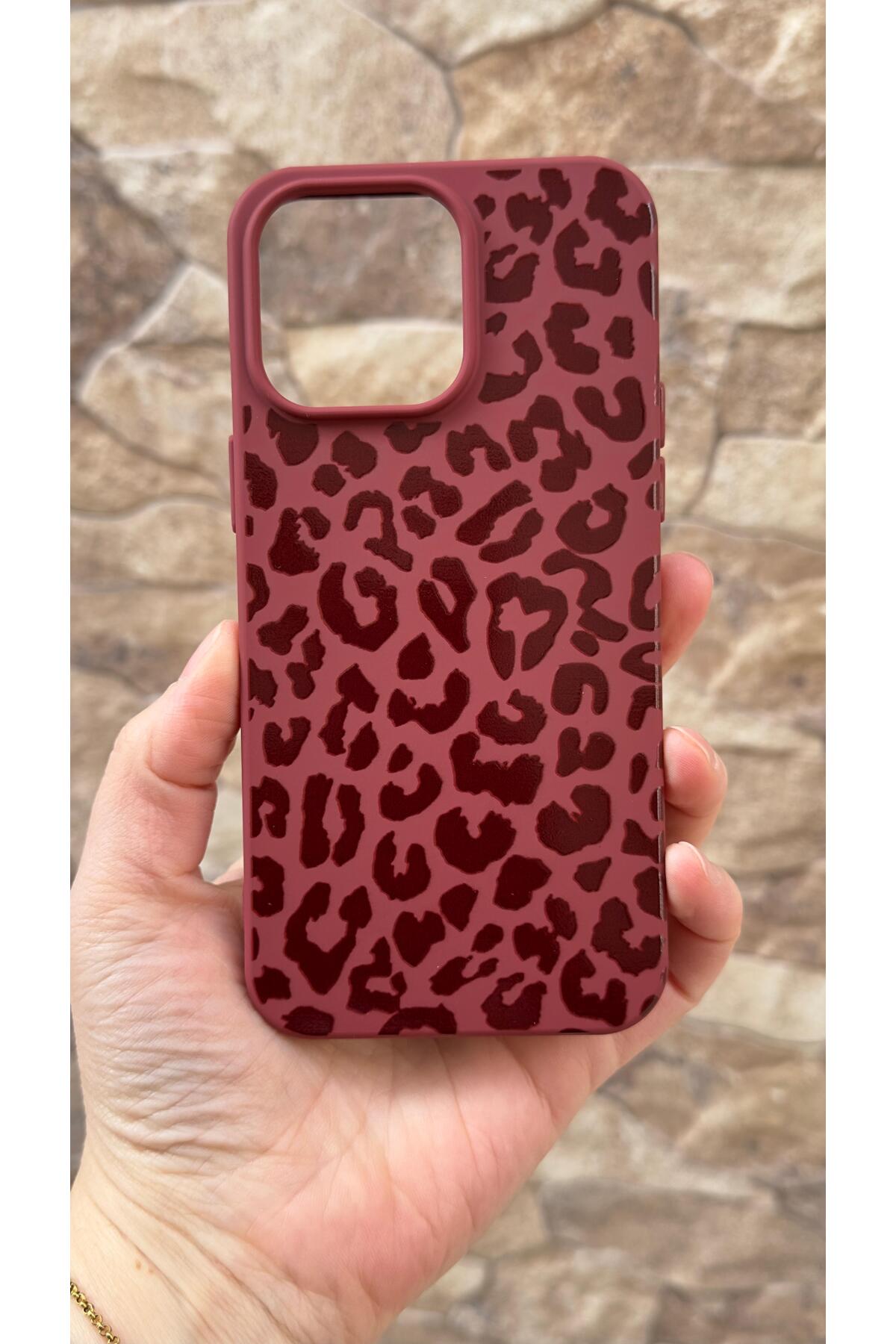iPhone 16 Pro Max Uyumlu Leopar Desenli Silikon Darbe Emici Klasik Korumalı Rubber Kılıf