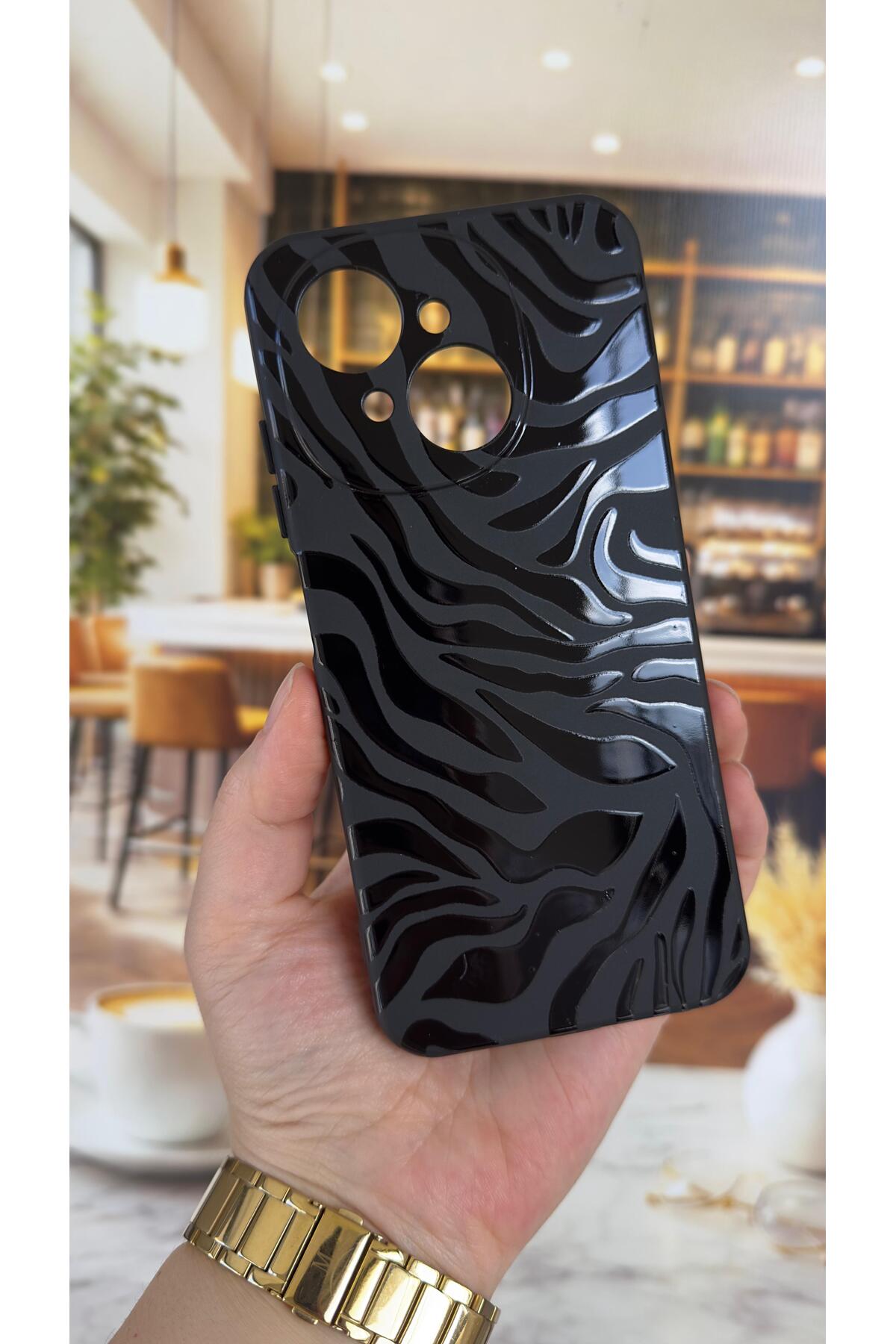 Tecno Spark Go1 Uyumlu Zebra Desenli Silikon Darbe Emici Klasik Korumalı Rubber Kılıf