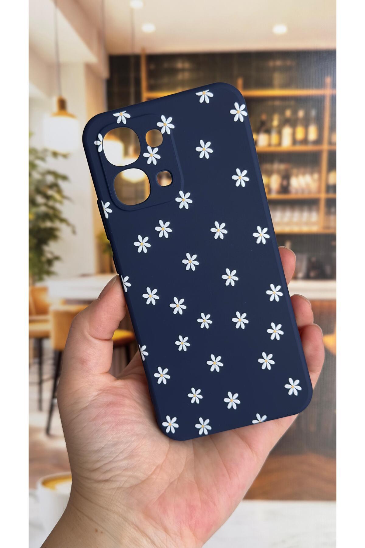 Oppo A6 Pro Uyumlu Mini Papatya Desenli Silikon Darbe Emici Klasik Korumalı Rubber Kılıf