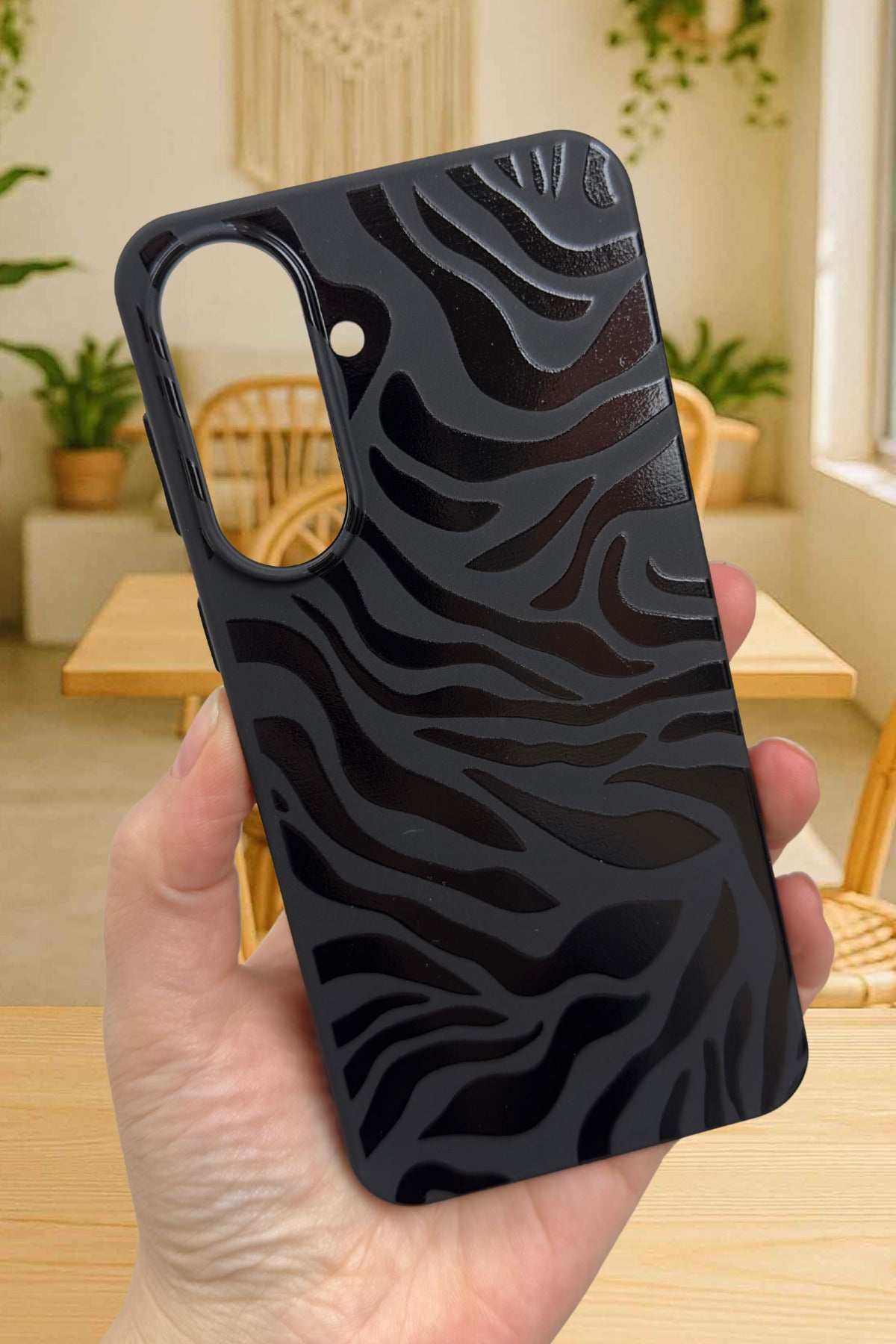 Samsung Galaxy A37 Uyumlu Zebra Desenli Silikon Darbe Emici Klasik Korumalı Rubber Kılıf