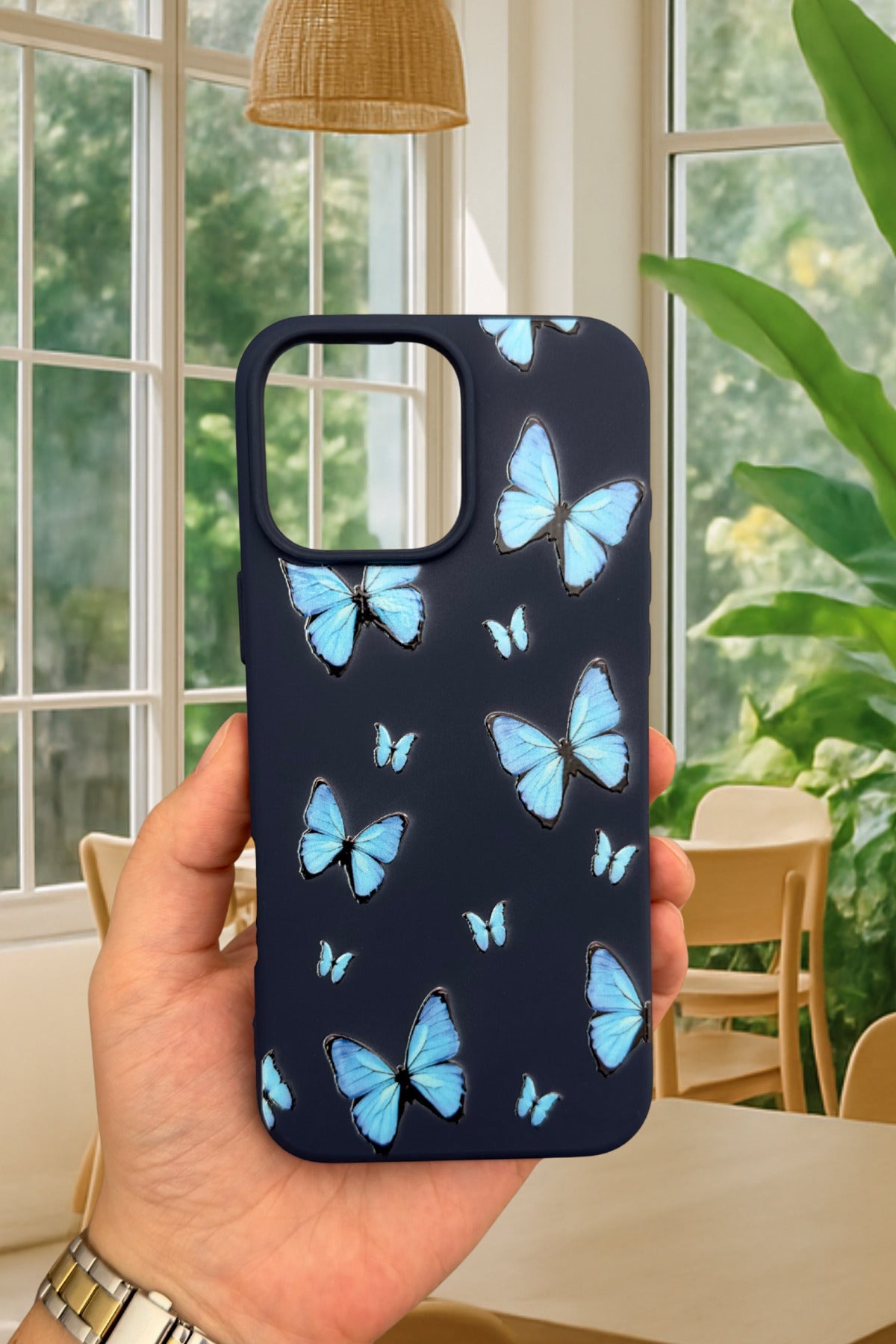 iPhone 14 Plus/15 Plus Uyumlu MAVİ KELEBEK DESENLİ Silikon Darbe Emici Klasik Korumalı Rubber Kılıf