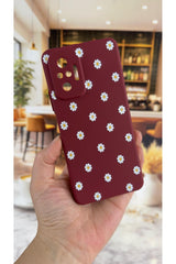 Redmi Note 10 Pro Uyumlu Beyaz Papatya Desenli Silikon Darbe Emici Klasik Korumalı Rubber Kılıf