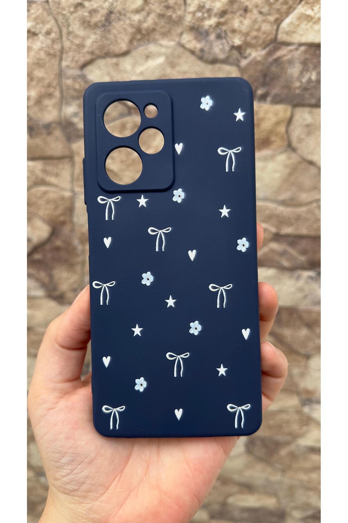 POCO X5 PRO Uyumlu Mini Fiyonk Desenli Silikon Darbe Emici Klasik Korumalı Rubber Kılıf
