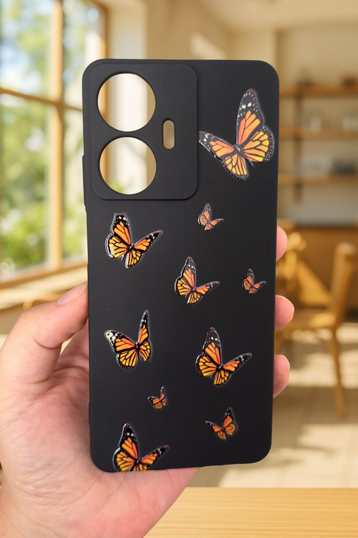 Realme C55 Uyumlu Turuncu Kelebek Desenli Silikon Darbe Emici Klasik Korumalı Rubber Kılıf