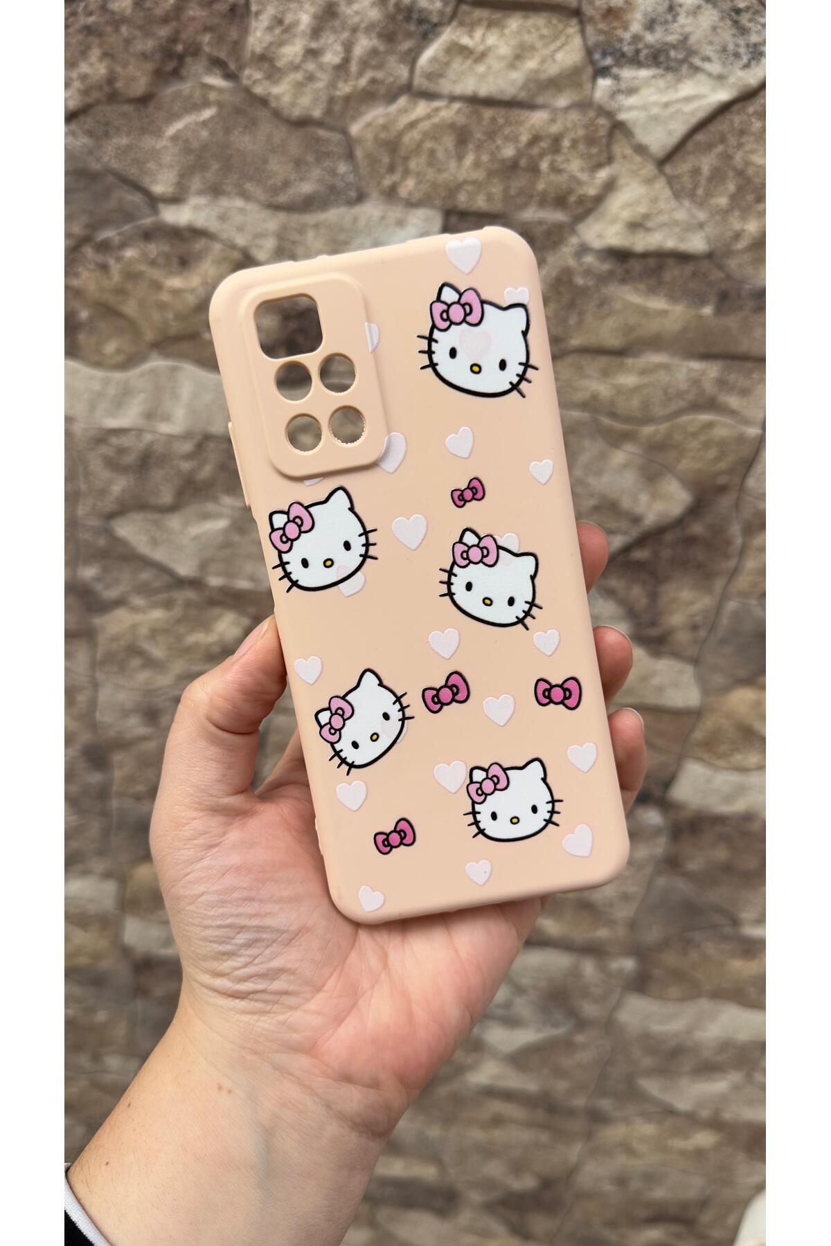 Xiaomi Redmi 10 2022 Uyumlu Hello Kity Silikon Darbe Emici Klasik Korumalı Rubber Kılıf