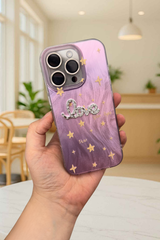 iPhone 16 Pro Parlak Taşlı “Love” Yazılı Yıldız Desenli Telefon Kılıfı – Pastel Renkli Star Love Kılıf