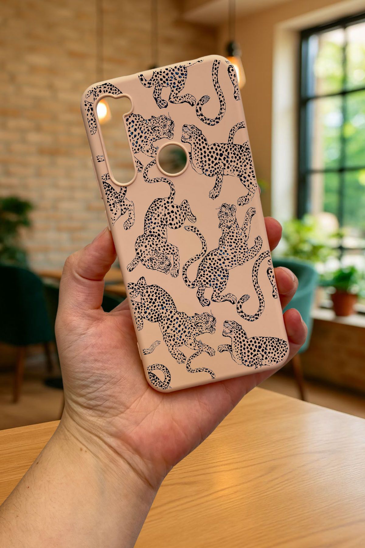 Xiaomi Redmi Note 8 LEOPAR DESENLİ Silikon Darbe Emici Klasik Korumalı Rubber Kılıf