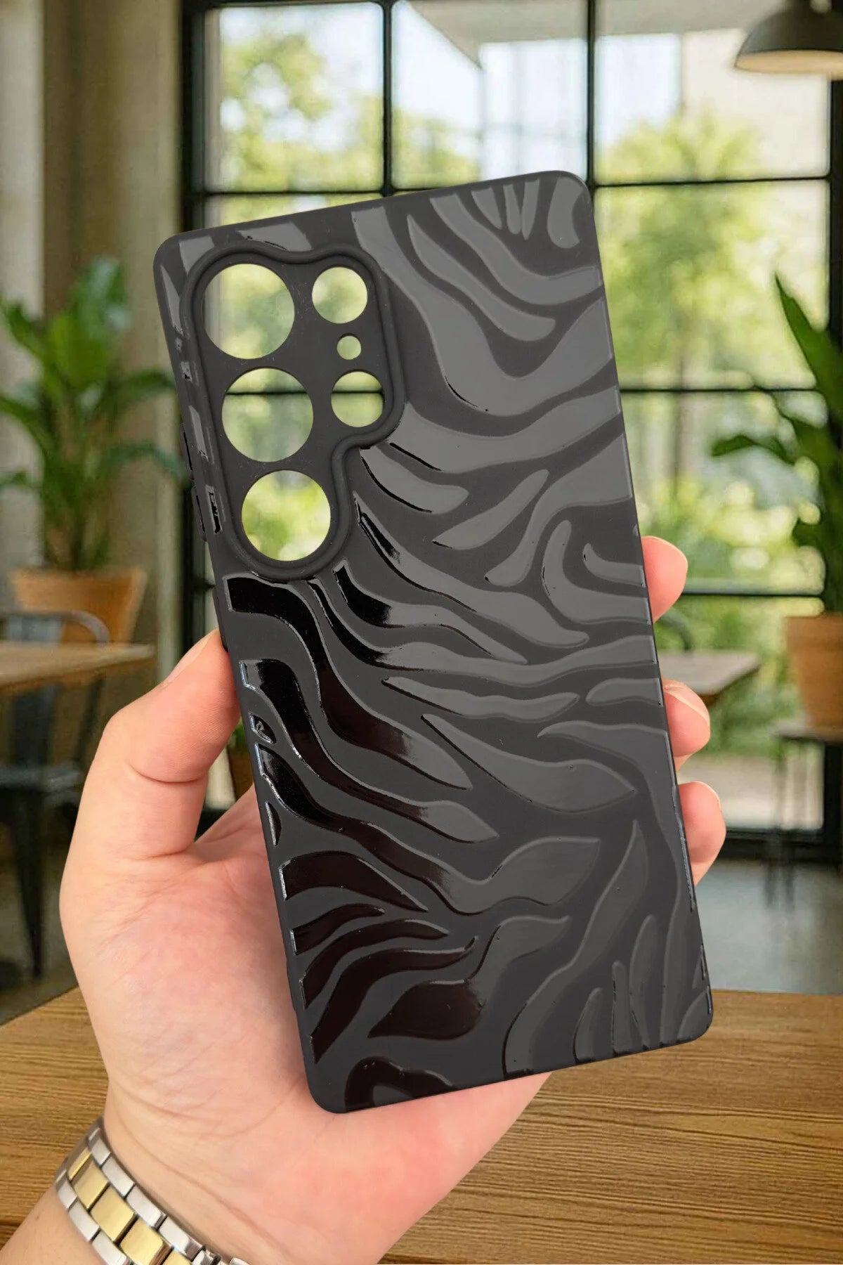Samsung Galaxy S25 Ultra Uyumlu Zebra Desenli Silikon Darbe Emici Klasik Korumalı Rubber Kılıf
