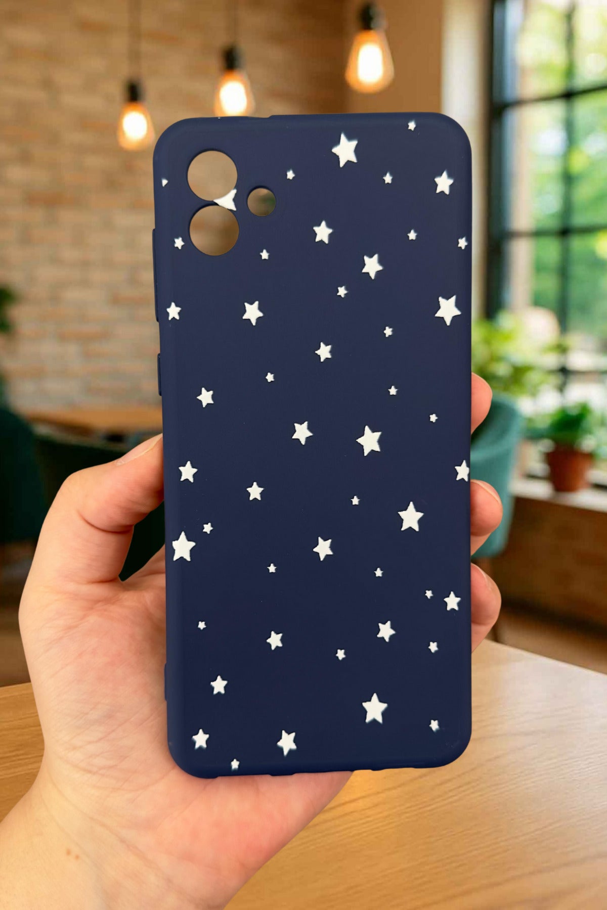 Samsung Galaxy A04 - MİNİMAL YILDIZ DESENLİ Silikon Darbe Emici Klasik Korumalı Rubber Kılıf