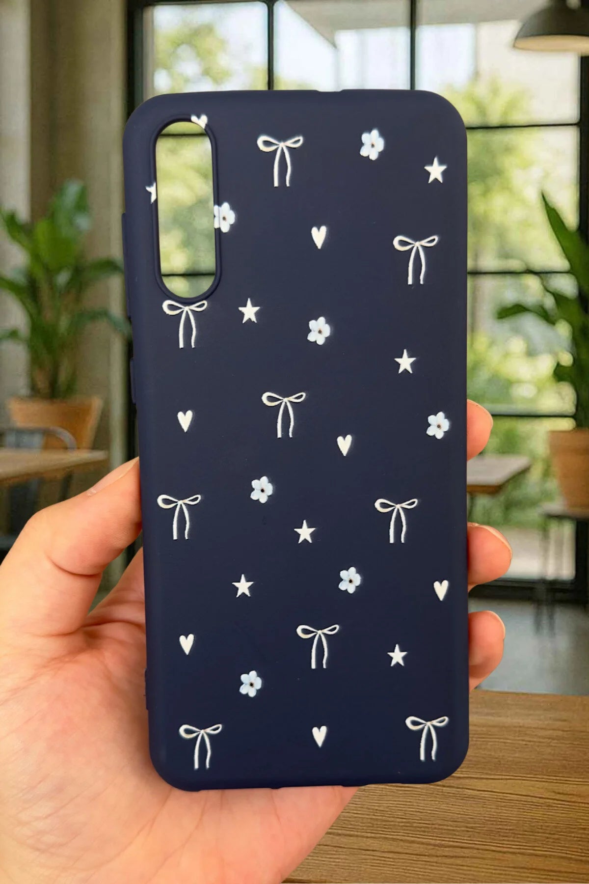 Samsung Galaxy A50 Uyumlu Mini Fiyonk Desenli Silikon Darbe Emici Klasik Korumalı Rubber Kılıf