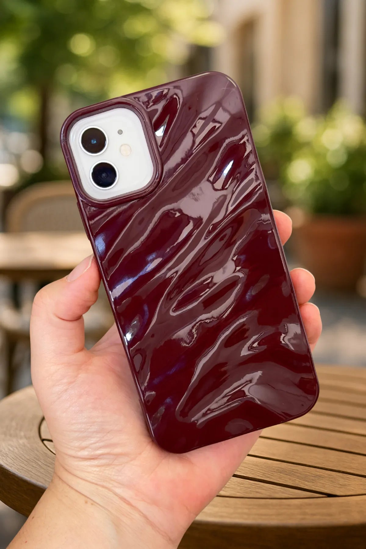 iPhone 12 ve 12 Pro Uyumlu Sedef Dalgalı Wavy Kılıf Bordo