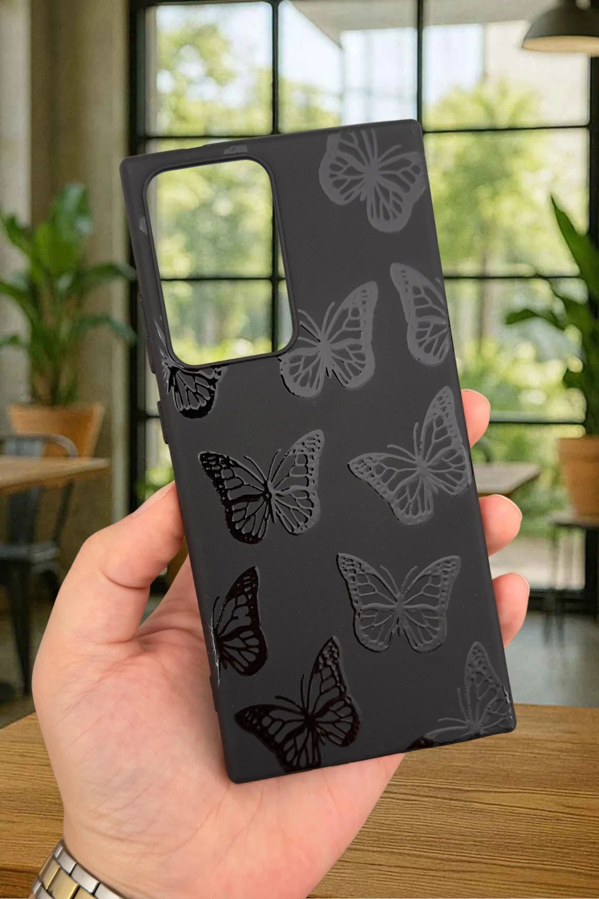 SM Galaxy Note 20 Ultra-Siyah Kelebek Desenli Silikon Darbe Emici Klasik Korumalı Rubber Kılıf