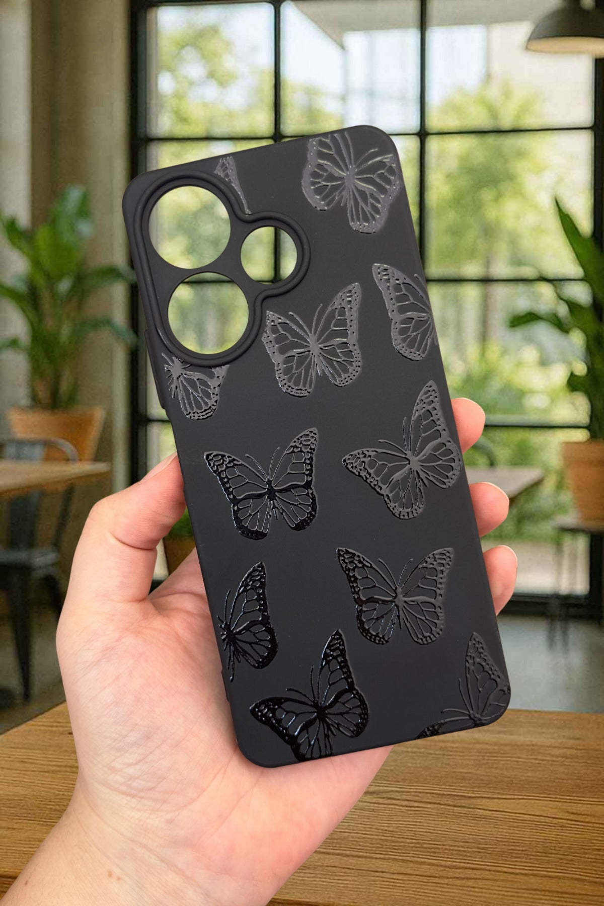 Xiaomi Redmi 13 4G SİYAH KELEBEK DESENLİ Silikon Darbe Emici Klasik Korumalı Rubber Kılıf