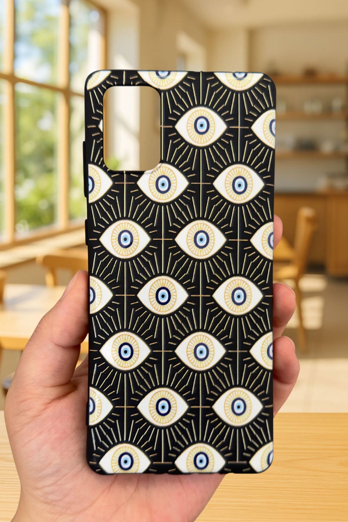 Samsung Galaxy A71 Uyumlu Evıl Eye Desenli Silikon Darbe Emici Klasik Korumalı Rubber Kılıf